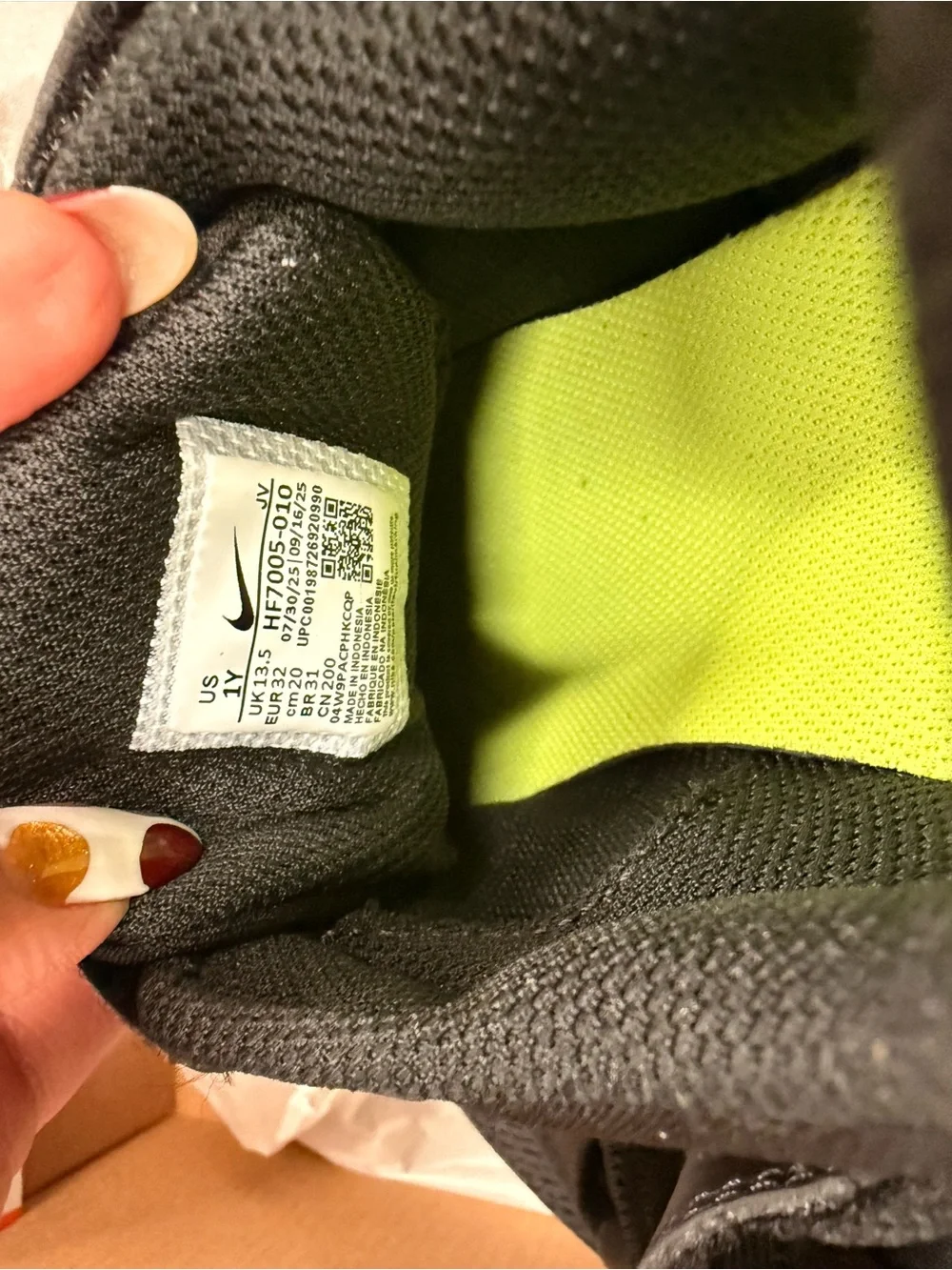 Nike Boys Black Athletic Runner Shoes with Lime and Orange Accents